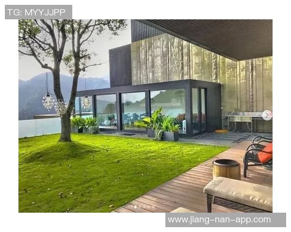 世界足球巨星的豪宅大揭秘他们究竟住在哪里以及背后的奢华生活方式 世界足球巨星的豪宅大揭秘他们究竟住在哪里以及背后的奢华生活方式