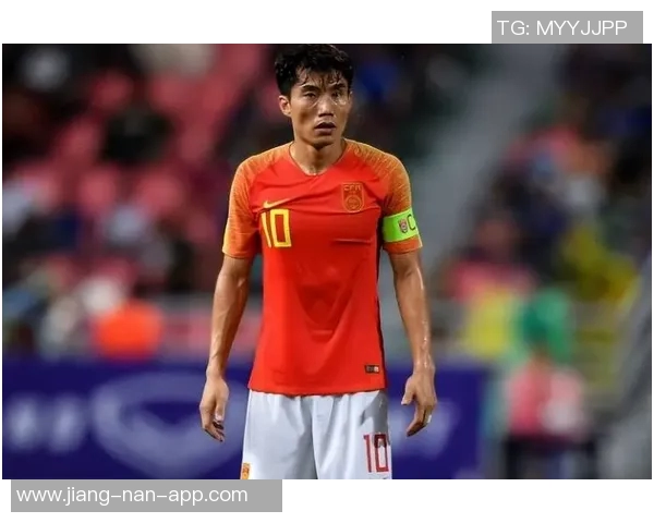 火爆脾气与天才球技并存的足球明星们如何在赛场上燃烧激情