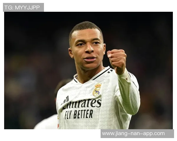 老牌足球巨星回顾与未来发展分析 探讨传奇球员的影响力与足坛变迁 老牌足球巨星回顾与未来发展分析 探讨传奇球员的影响力与足坛变迁