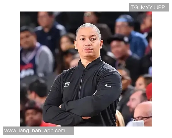 足球球星私生活曝光 喝酒抽烟成常态 是否影响竞技状态引热议 足球球星私生活曝光 喝酒抽烟成常态 是否影响竞技状态引热议